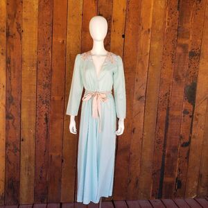Vintage Natori for Neiman Marcus Blue and Pink Floral Robe size P